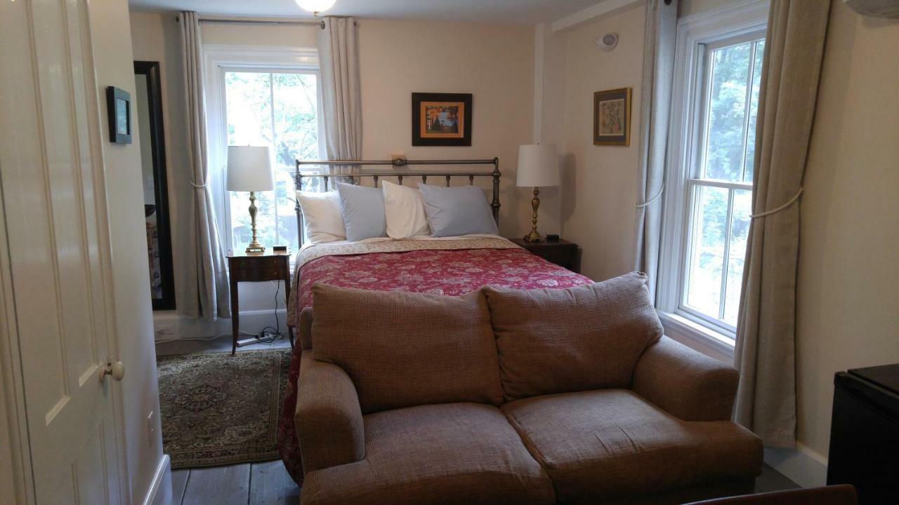 Sheffield 1802 House Bed & Breakfast Екстериор снимка